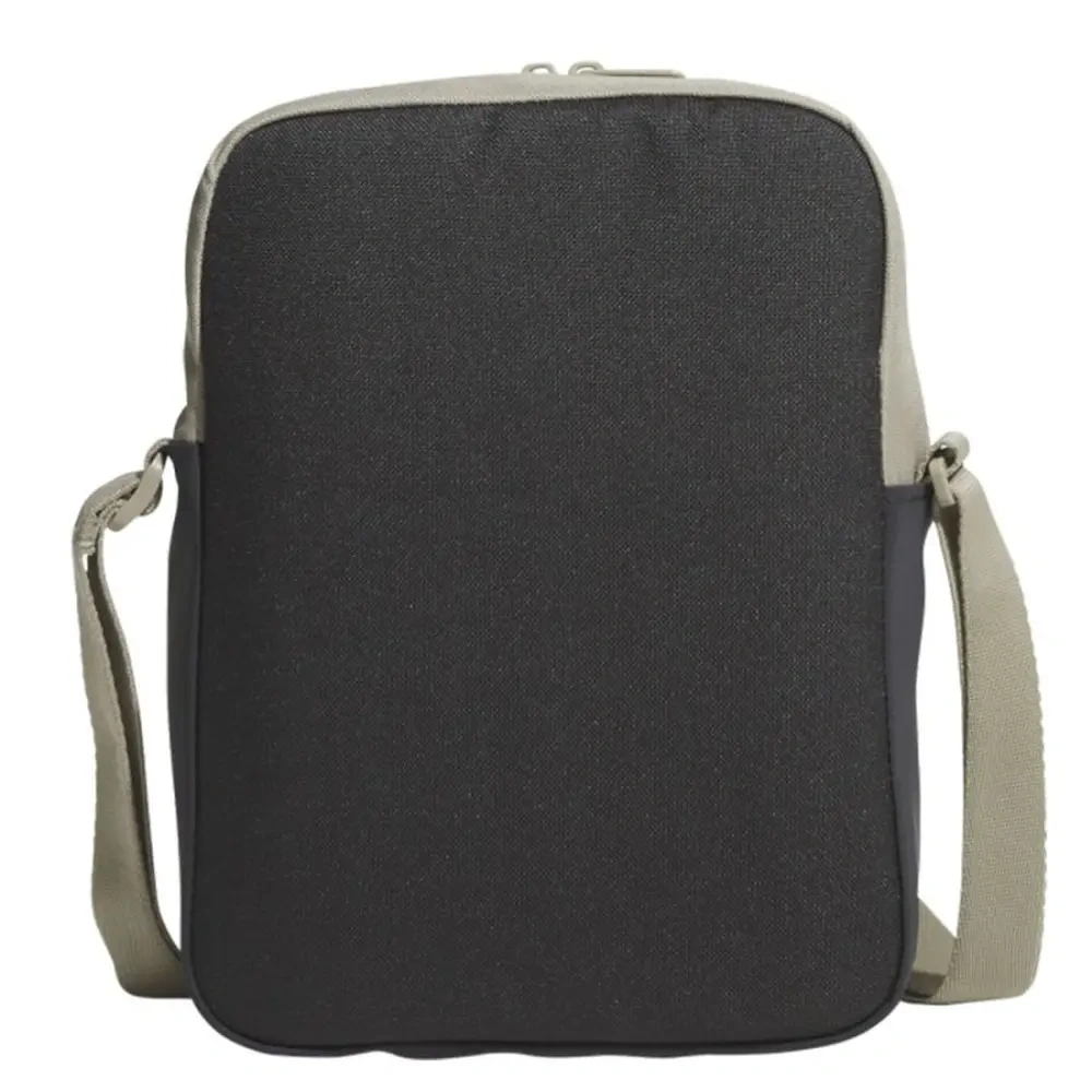 xlarge-clean_024ccf75b9baffac.webp