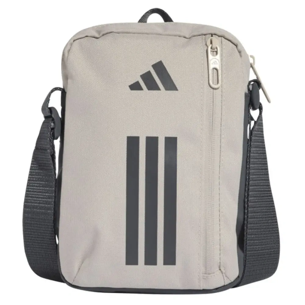 xlarge-clean_0772aa8e905f5e9f.webp