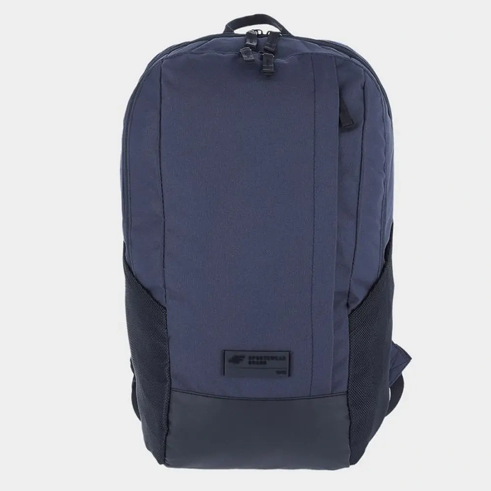 xlarge-clean_08837cae1f8cc87d.webp