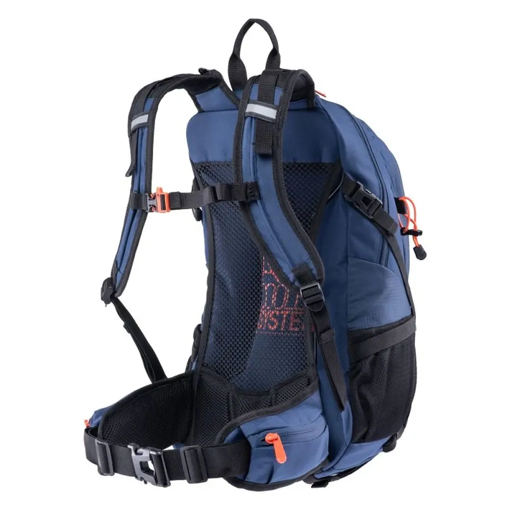 xlarge-clean_139007c02c64069b.webp