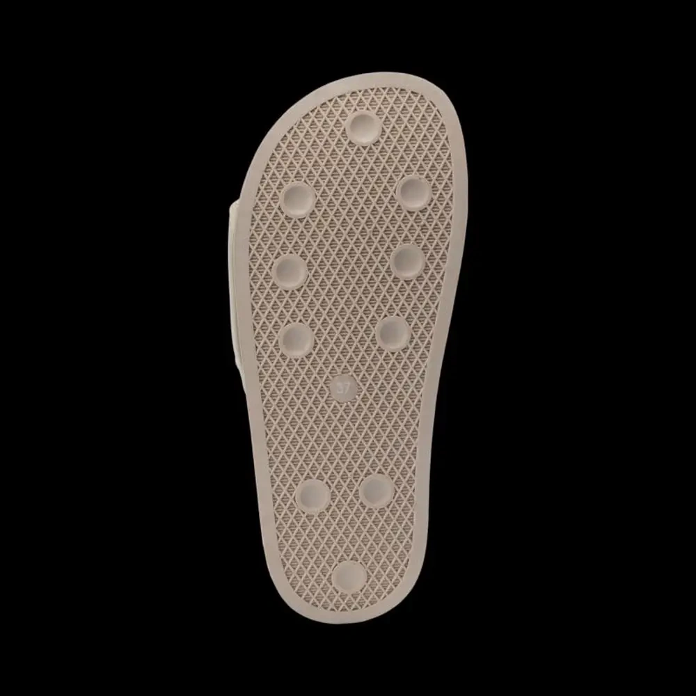 xlarge-clean_1768d449f1f73188.webp
