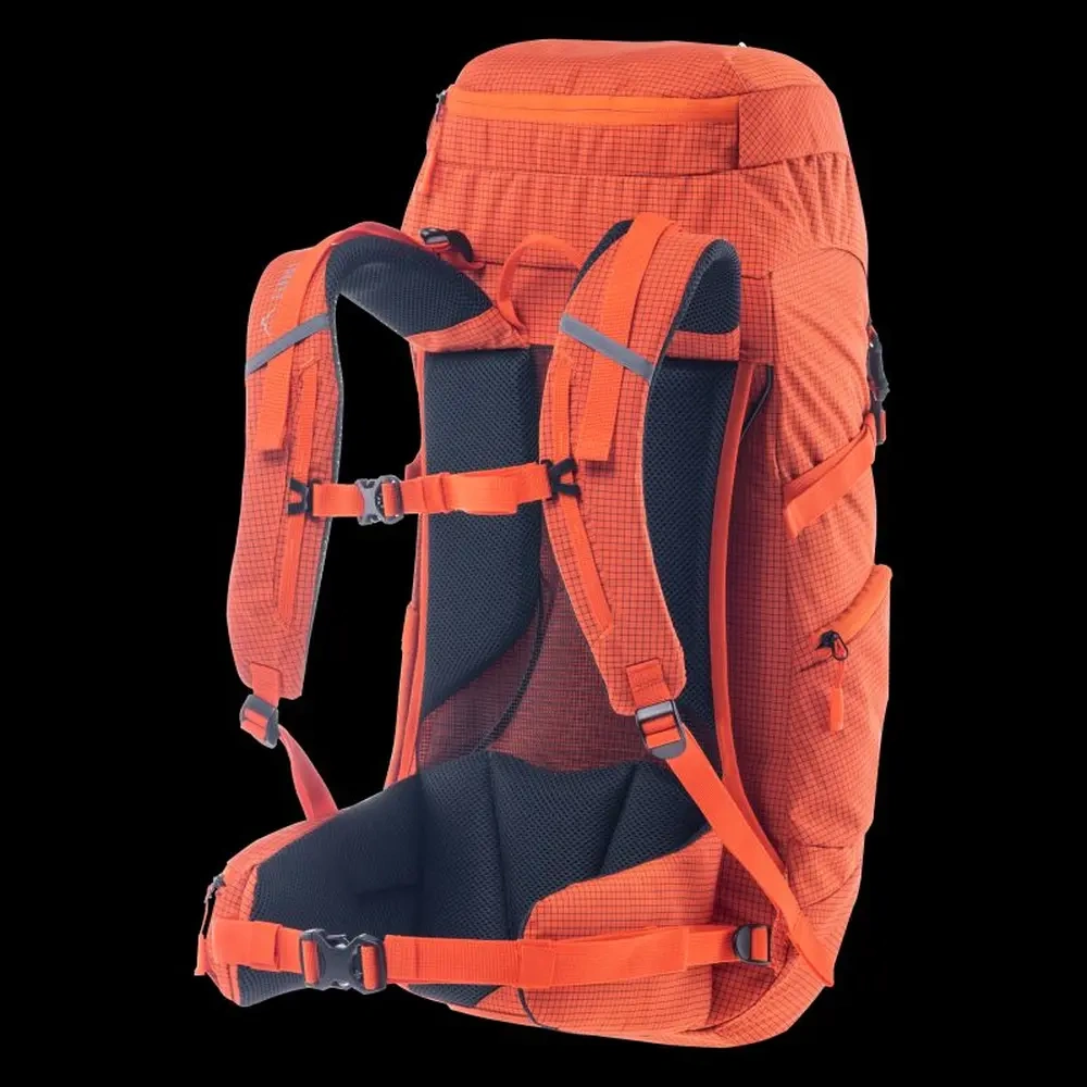 xlarge-clean_1918880d36de9fa7.webp