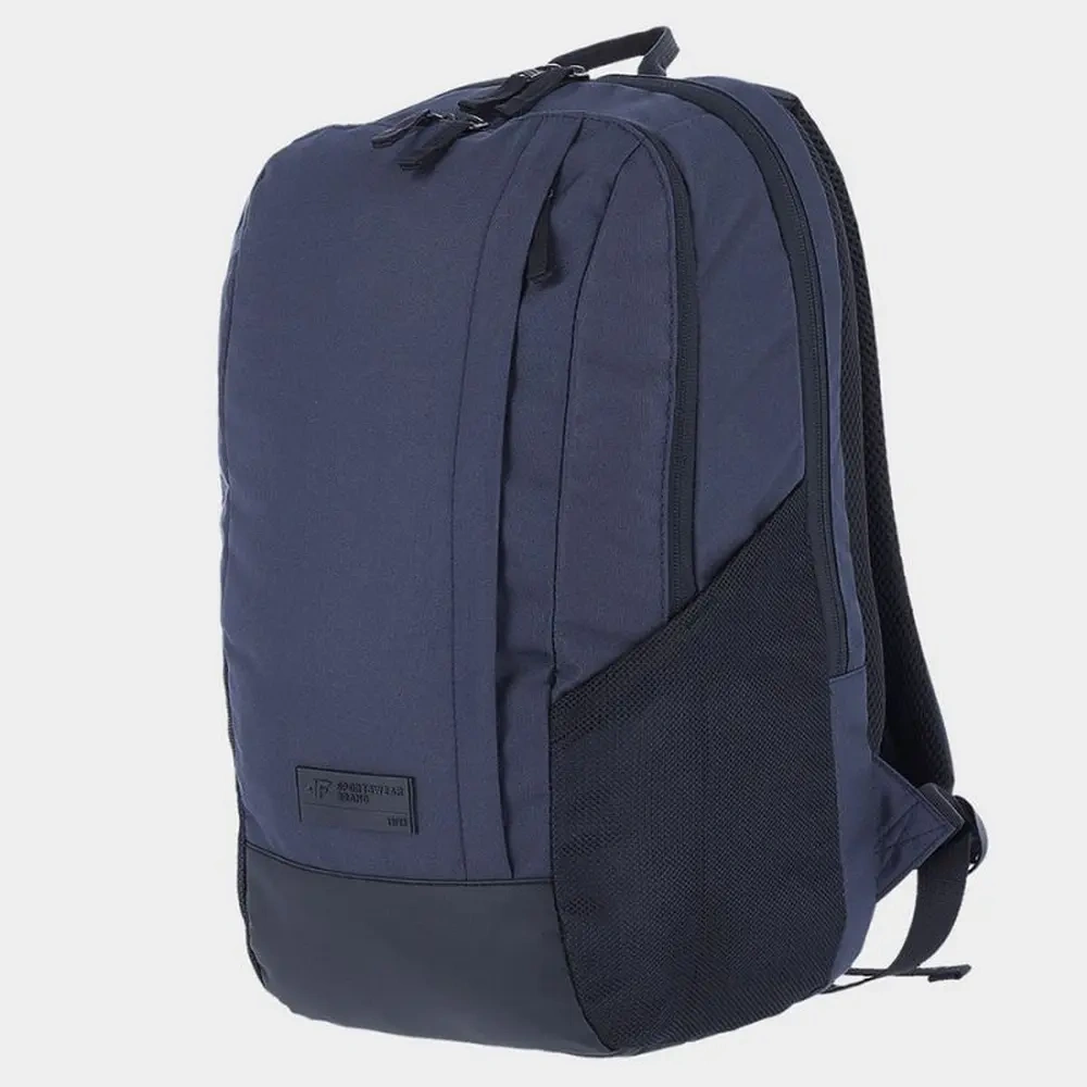 xlarge-clean_1b9096dcce42f136.webp