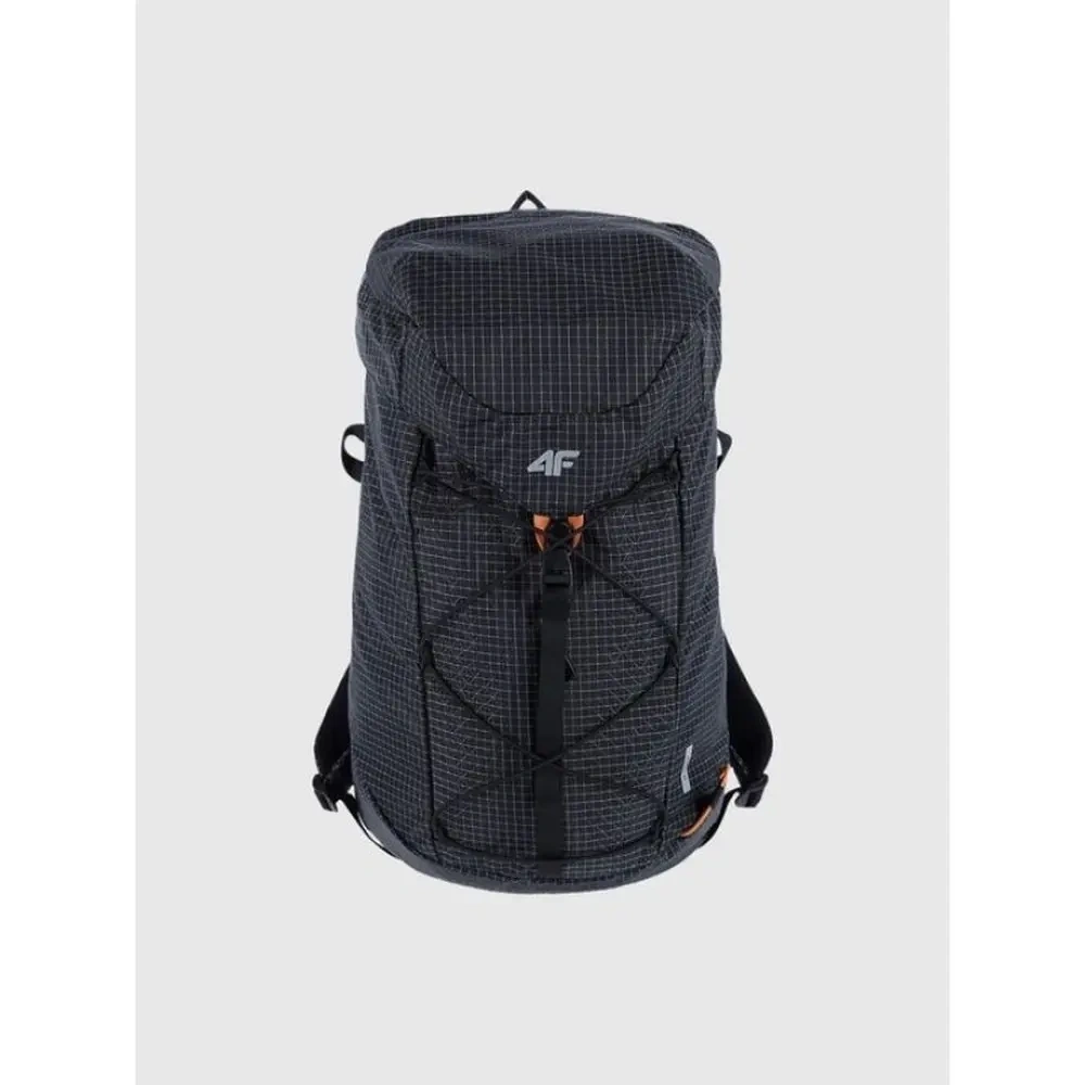 xlarge-clean_20f9105ca6f4a73d.webp