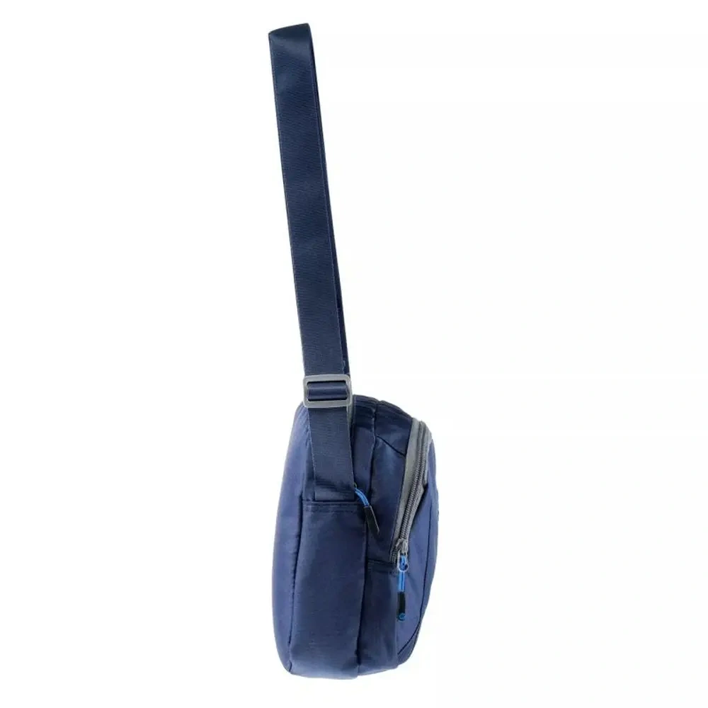 xlarge-clean_220241a6348cf859.webp