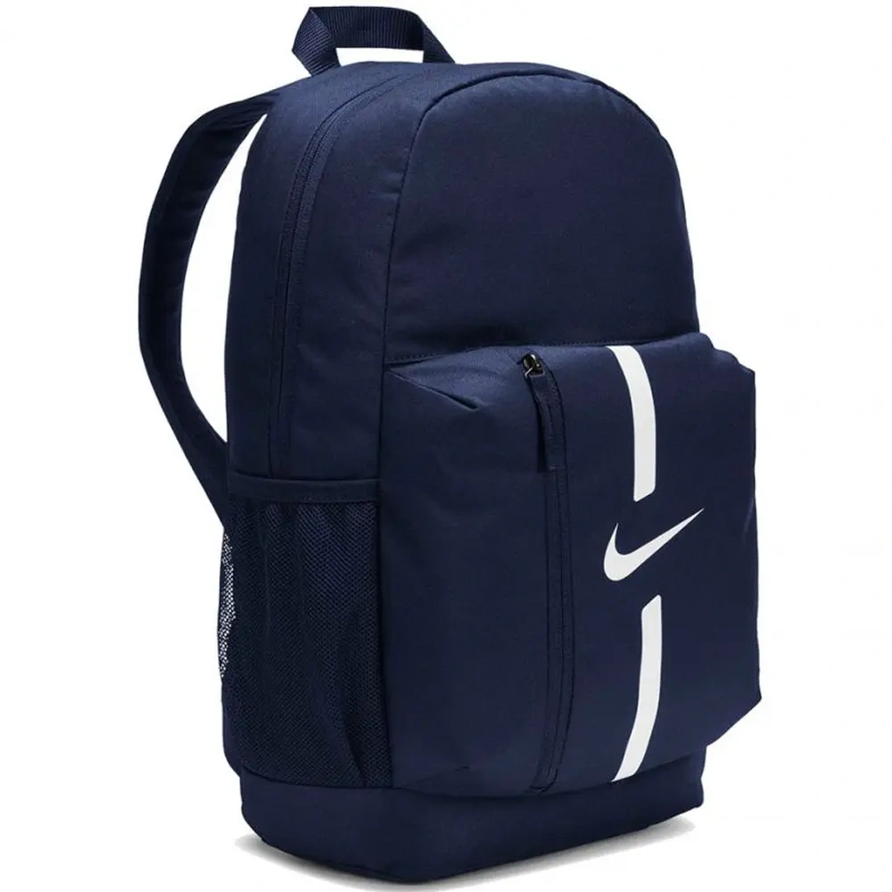xlarge-clean_233f1929d6c99396.webp