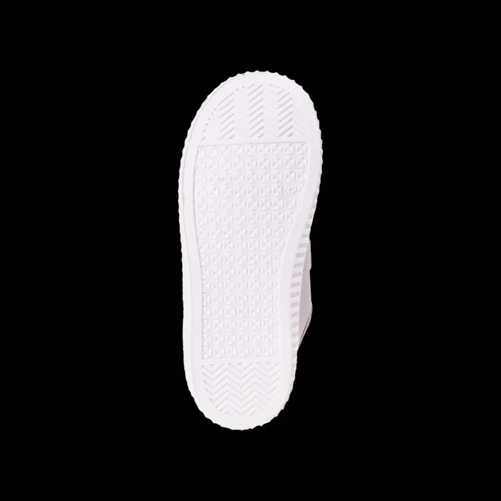 xlarge-clean_2b54cea75007ac73.webp
