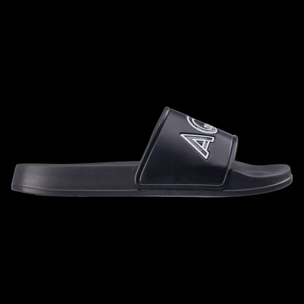 xlarge-clean_381256ffe22b8932.webp