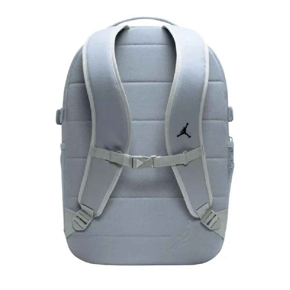 xlarge-clean_45789100edf9c8c2.webp
