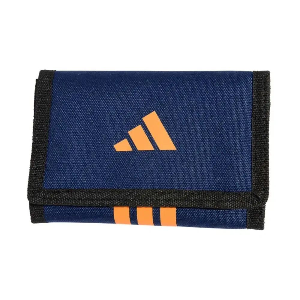 xlarge-clean_50982cc22a800f1c.webp