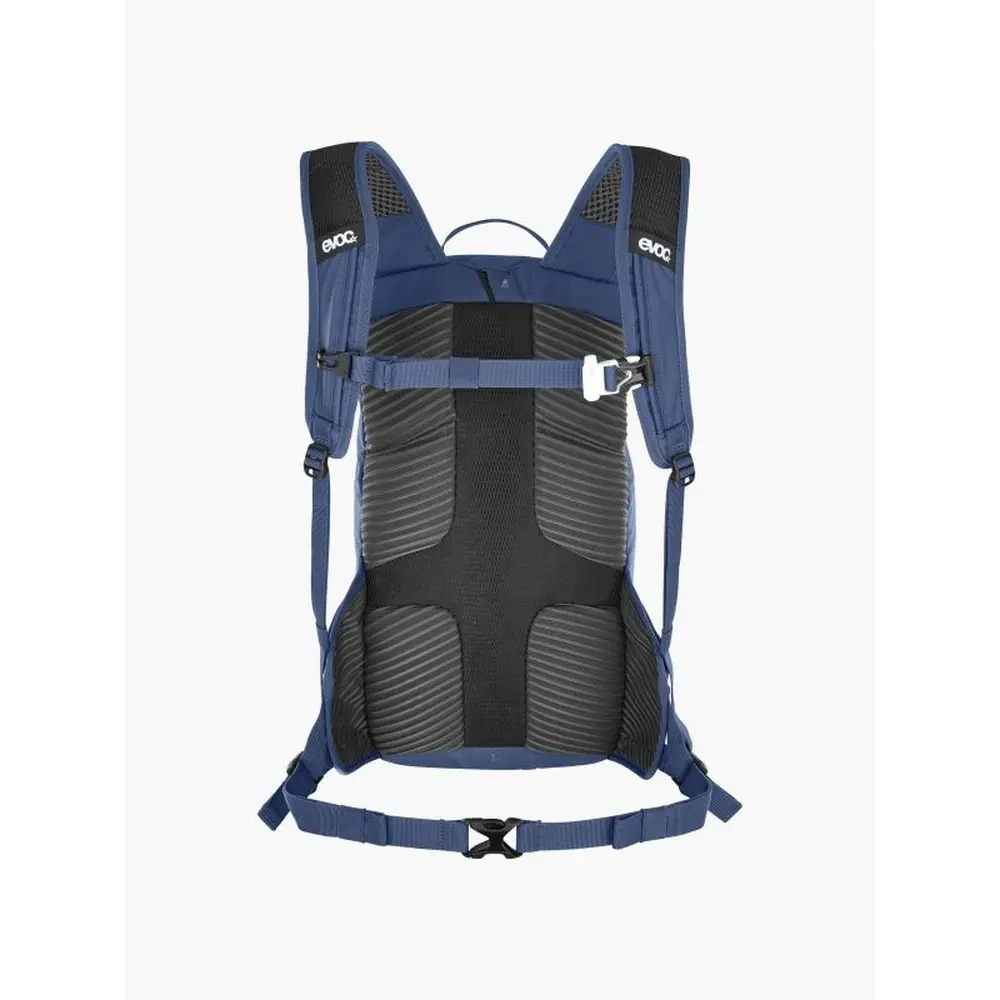 xlarge-clean_52b5928038500dd3.webp