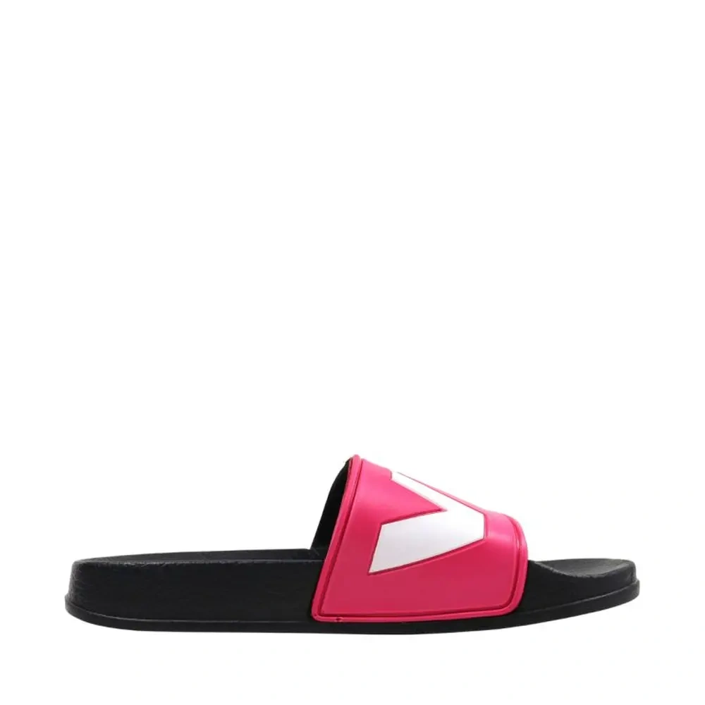 xlarge-clean_55cbcbdae21c5a20.webp