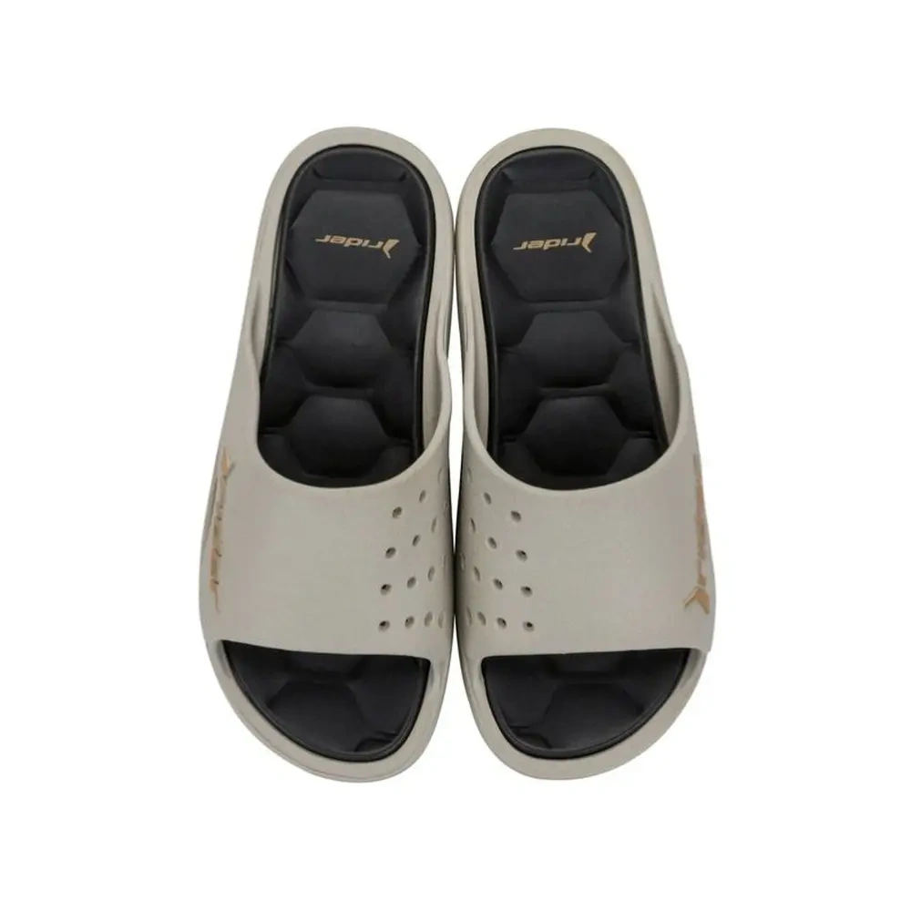 xlarge-clean_684df79ff5f36fd4.webp
