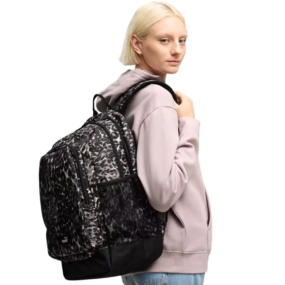 xlarge-clean_6b30c694c12c629d.webp