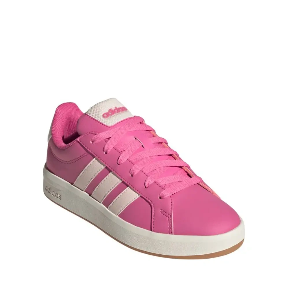 xlarge-clean_6b6493d6693cafe7.webp