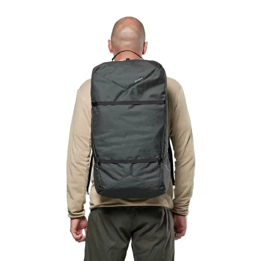 xlarge-clean_6fa5230233f8667f.webp