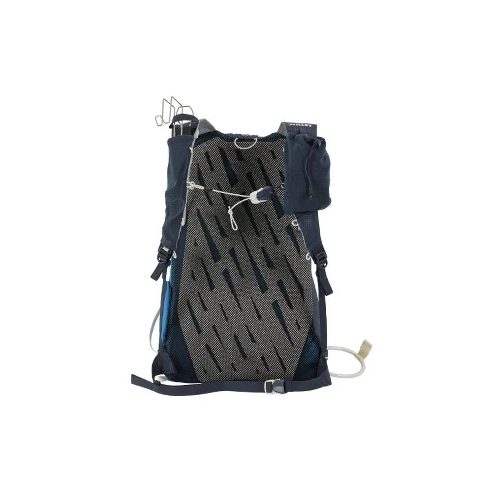 xlarge-clean_7366da54b3fecd20.webp