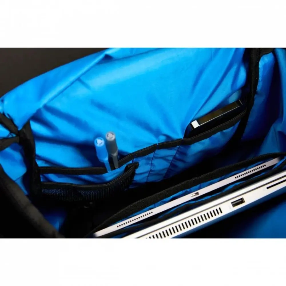 xlarge-clean_73e7c3000fb3e18b.webp