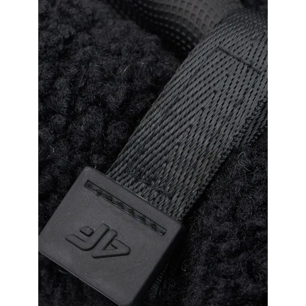 xlarge-clean_76a625e45e5d90f8.webp