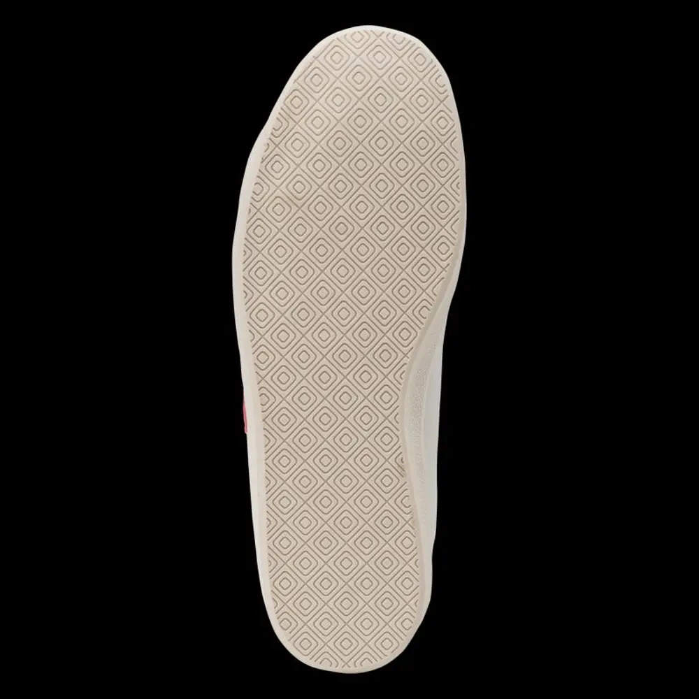 xlarge-clean_80c355301744882d.webp