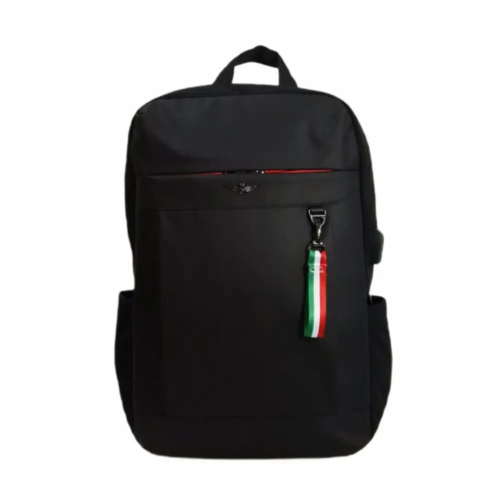xlarge-clean_859f35cb4dcecb9f.webp