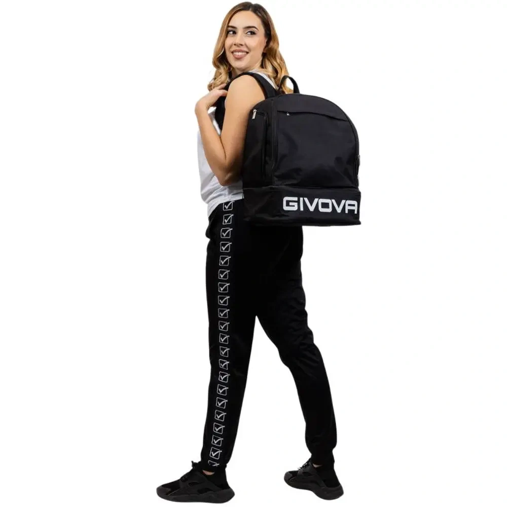 xlarge-clean_86074a47802fa071.webp