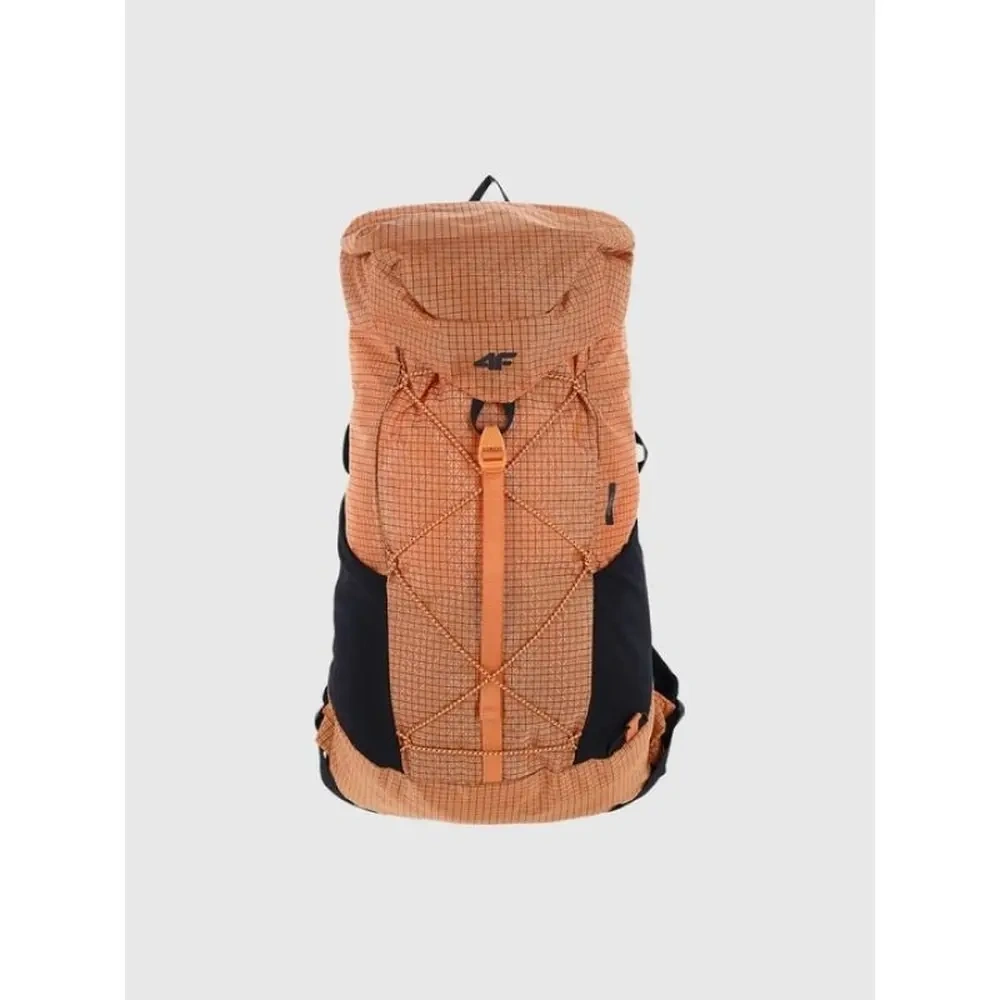 xlarge-clean_86ef6c7eb310512c.webp