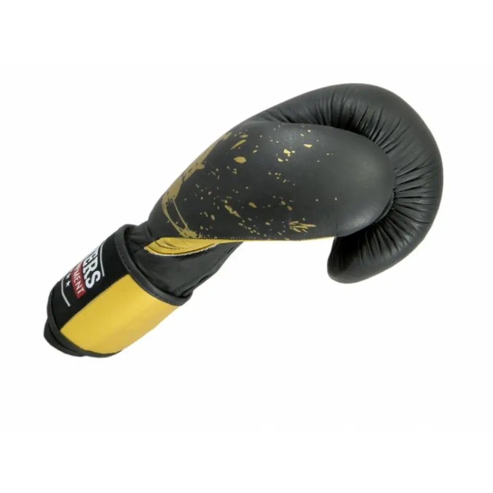 xlarge-clean_94740c52e227de9a.webp