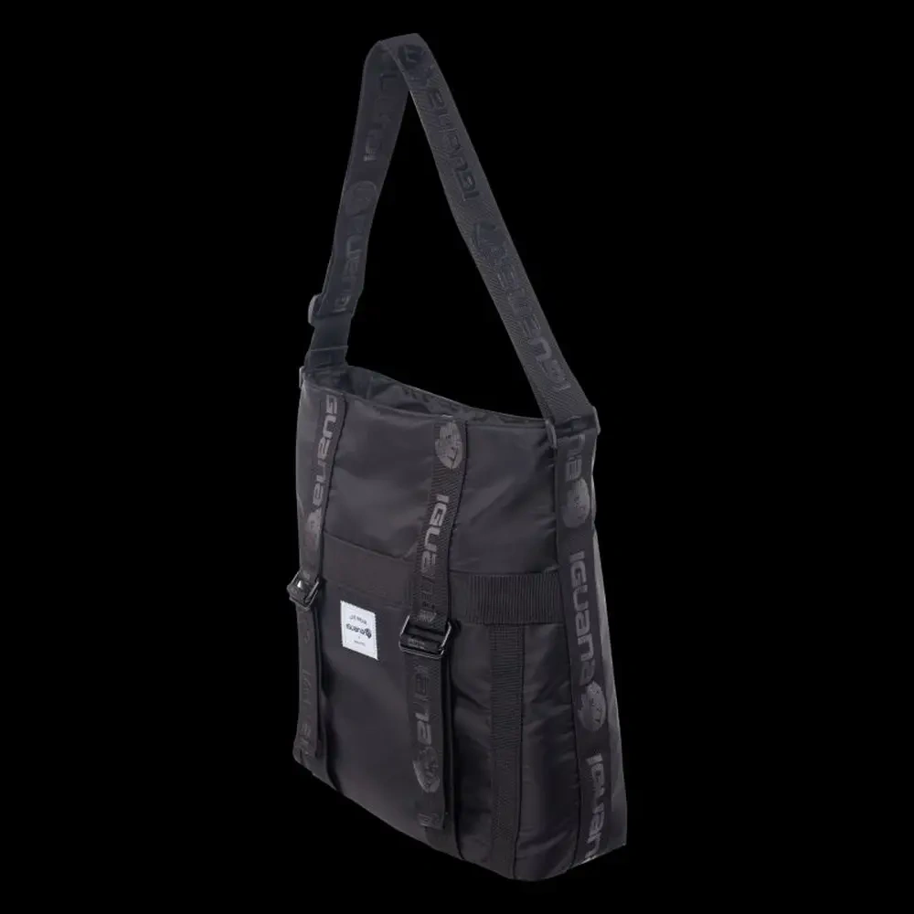 xlarge-clean_94aea94cde165aa9.webp