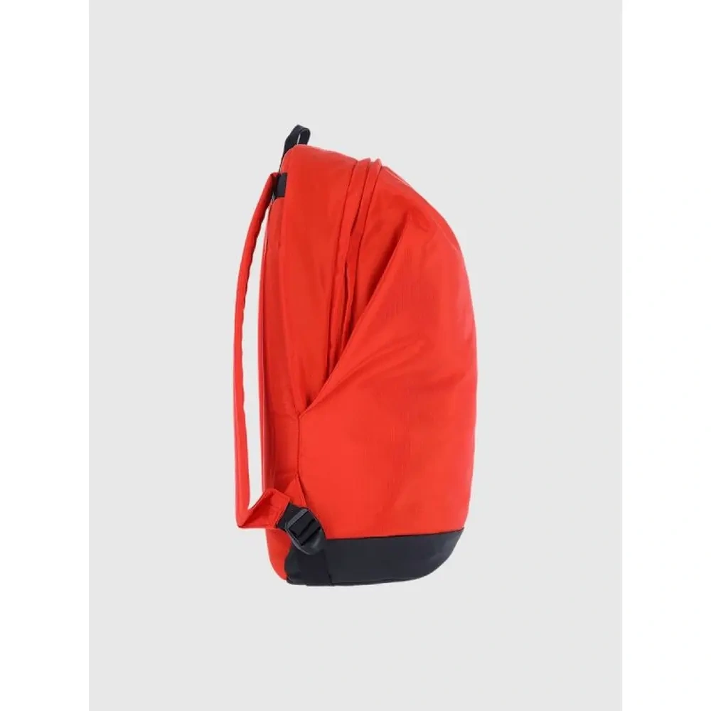 xlarge-clean_9636e82cdc7b0da0.webp