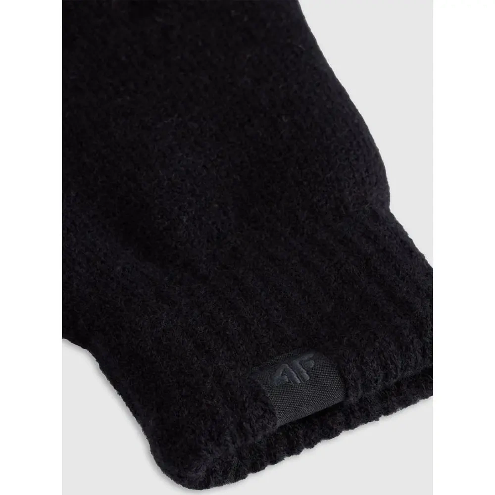 xlarge-clean_9a04b84de90cc5e2.webp