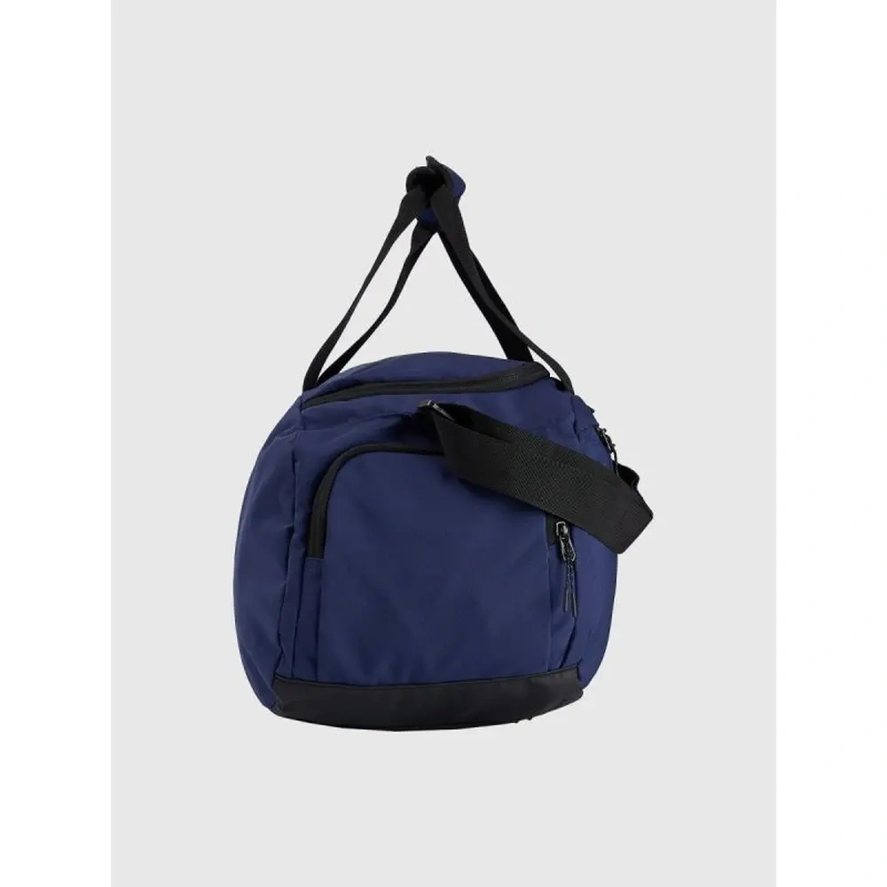xlarge-clean_a862bb60037f3cc4.webp