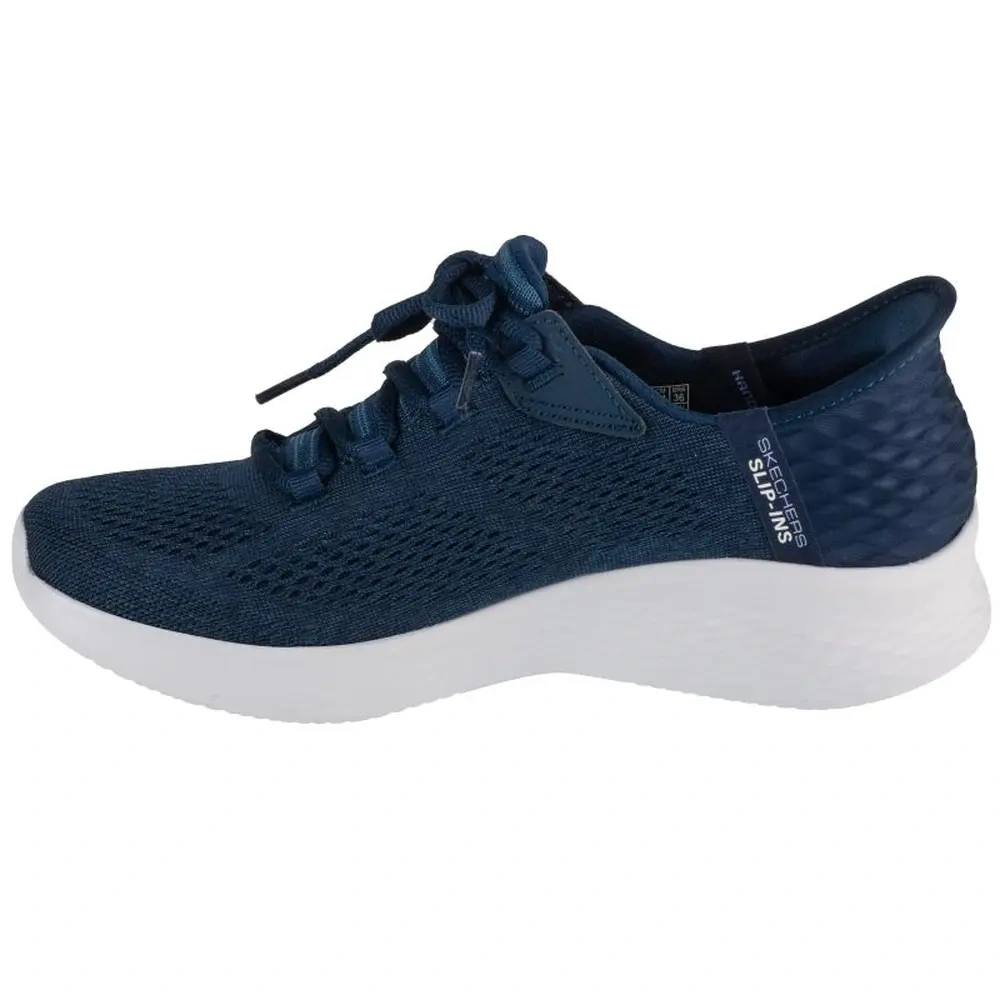 xlarge-clean_abe661cf86ddf52f.webp