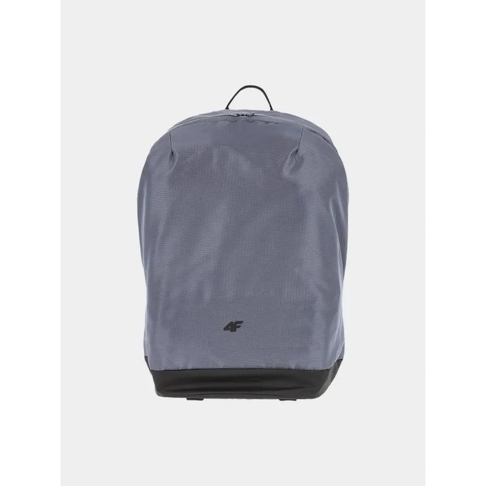 xlarge-clean_c920ef543b620f83.webp