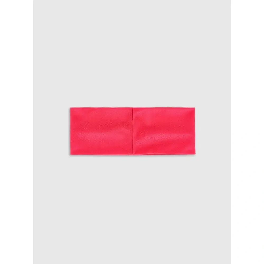 xlarge-clean_c9e0f1b4cf59824a.webp