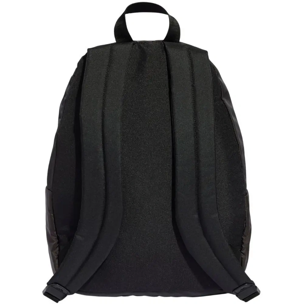 xlarge-clean_d4849ec927c368df.webp