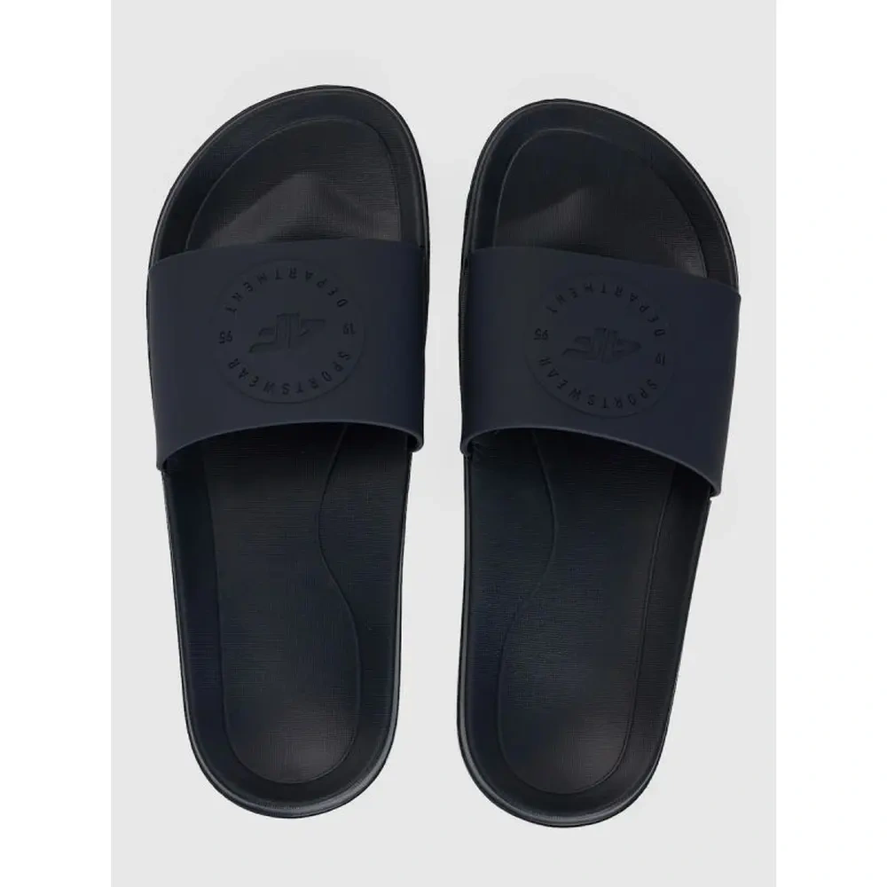 xlarge-clean_da177df74ef9aae5.webp
