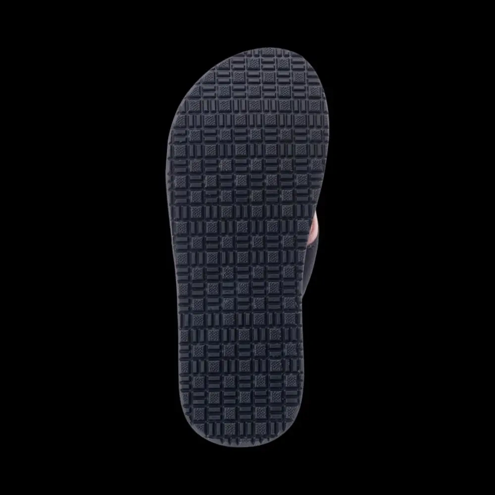 xlarge-clean_e106554c3ce2975c.webp
