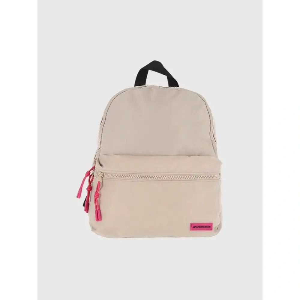 xlarge-clean_e19aa63759667f4c.webp