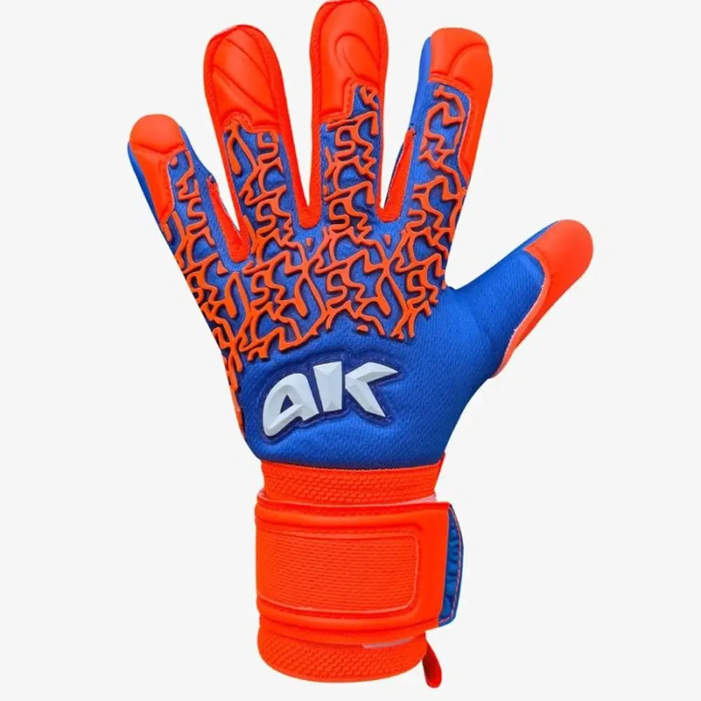 xlarge-clean_e2343a95bd0aa648.webp