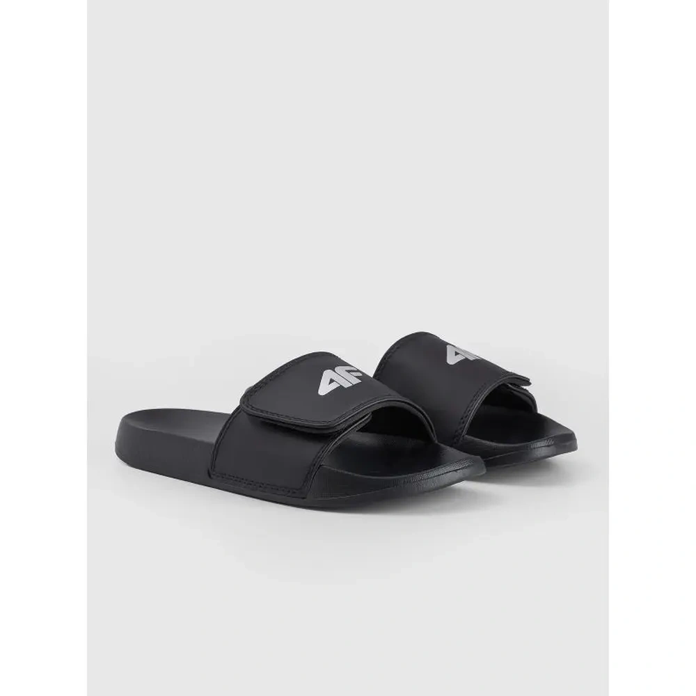 xlarge-clean_fc081ee0e045bf55.webp
