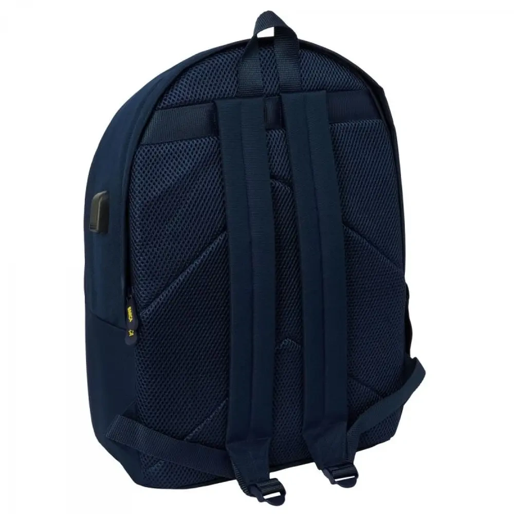 xlarge-clean_fee7af8f506eeb0a.webp