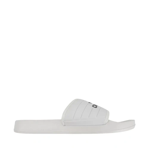 xlarge-clean_0728bb25f9bed1c2.webp