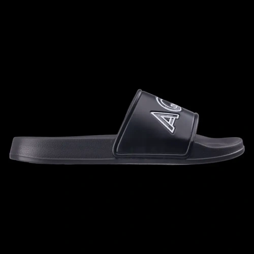 xlarge-clean_381256ffe22b8932.webp