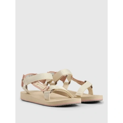 xlarge-clean_6415936fbd0953d0.webp