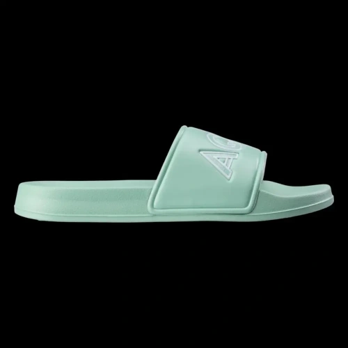 xlarge-clean_a3c07c9e27033146.webp